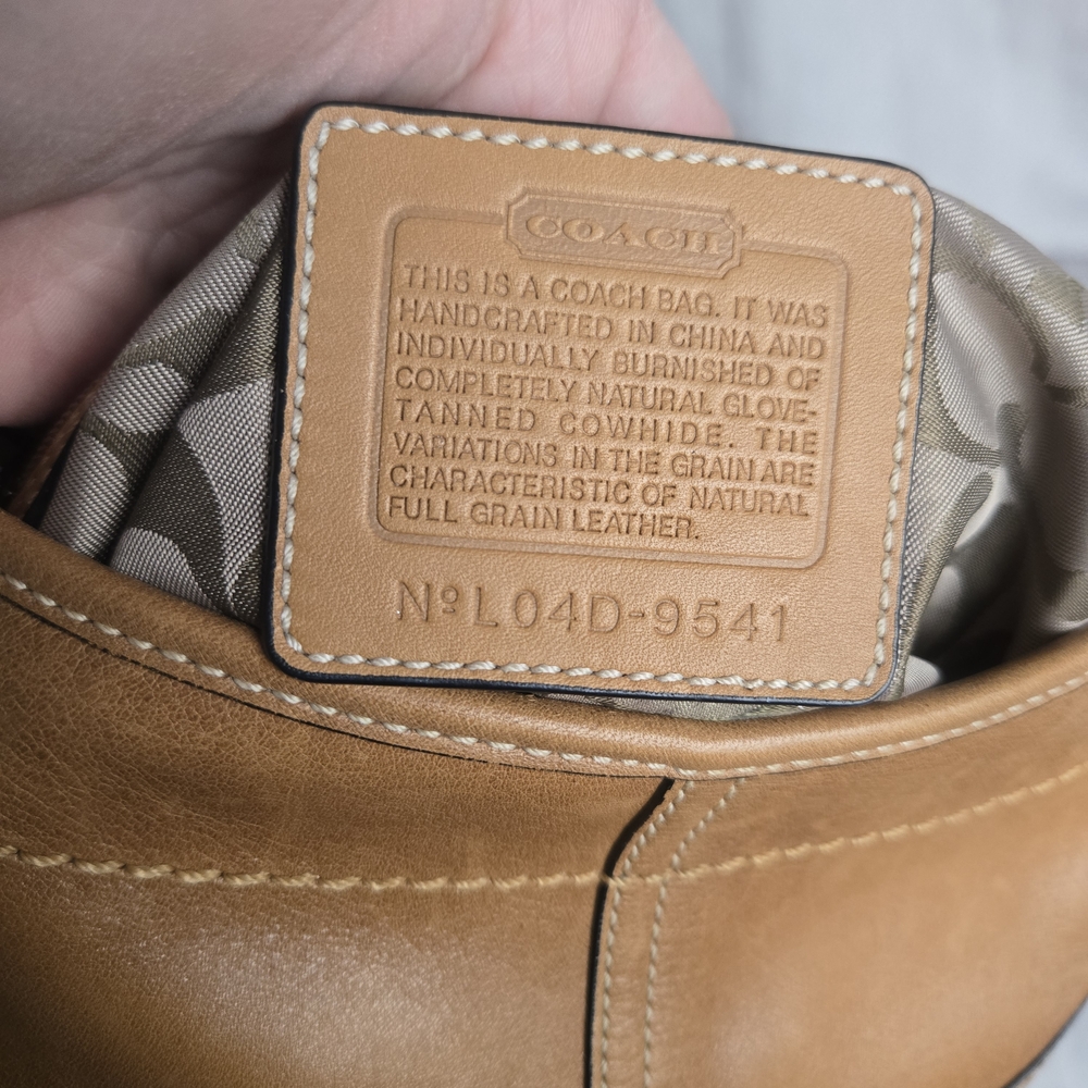 Vintage Coach Y2K Soho Mini Hobo Shoulder Bag - Picture 9 of 9